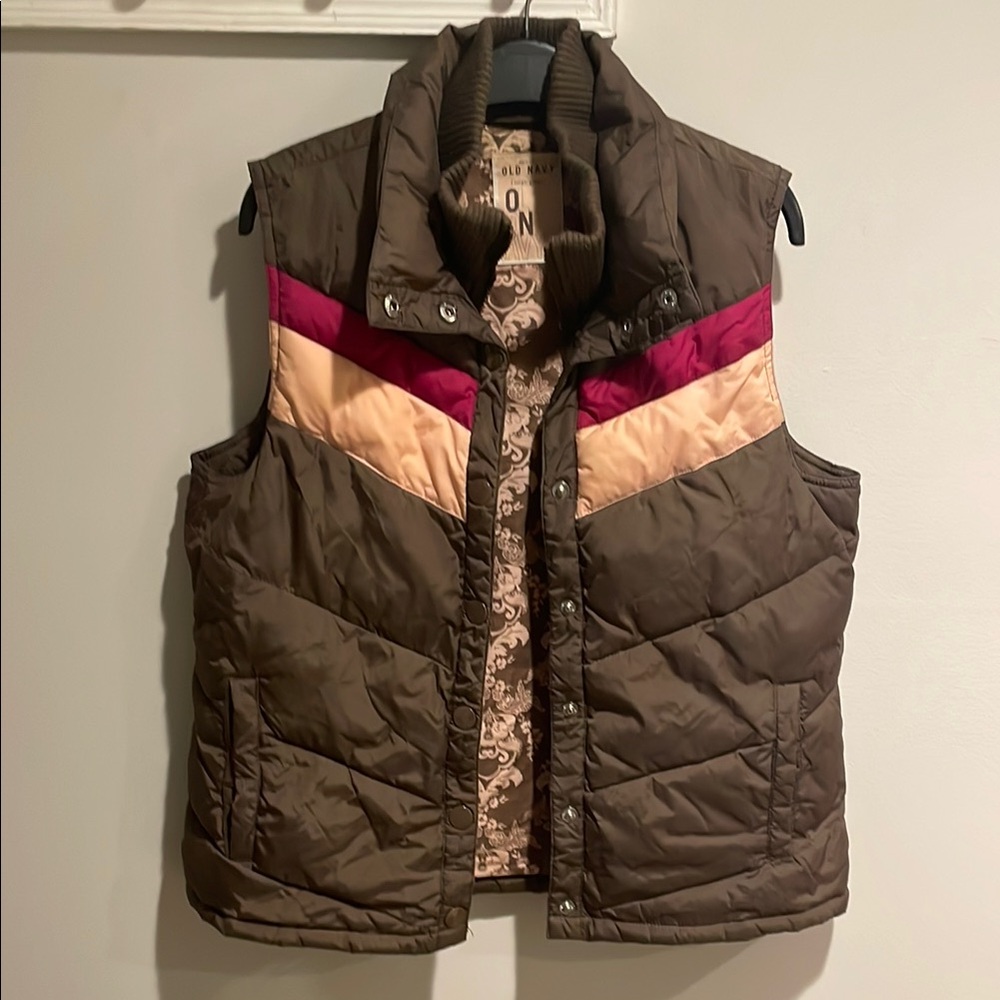 Old Navy Women's Brown Puffer Vest